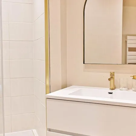 Moderne Et Climatise - Arc De Triomphe Apartment