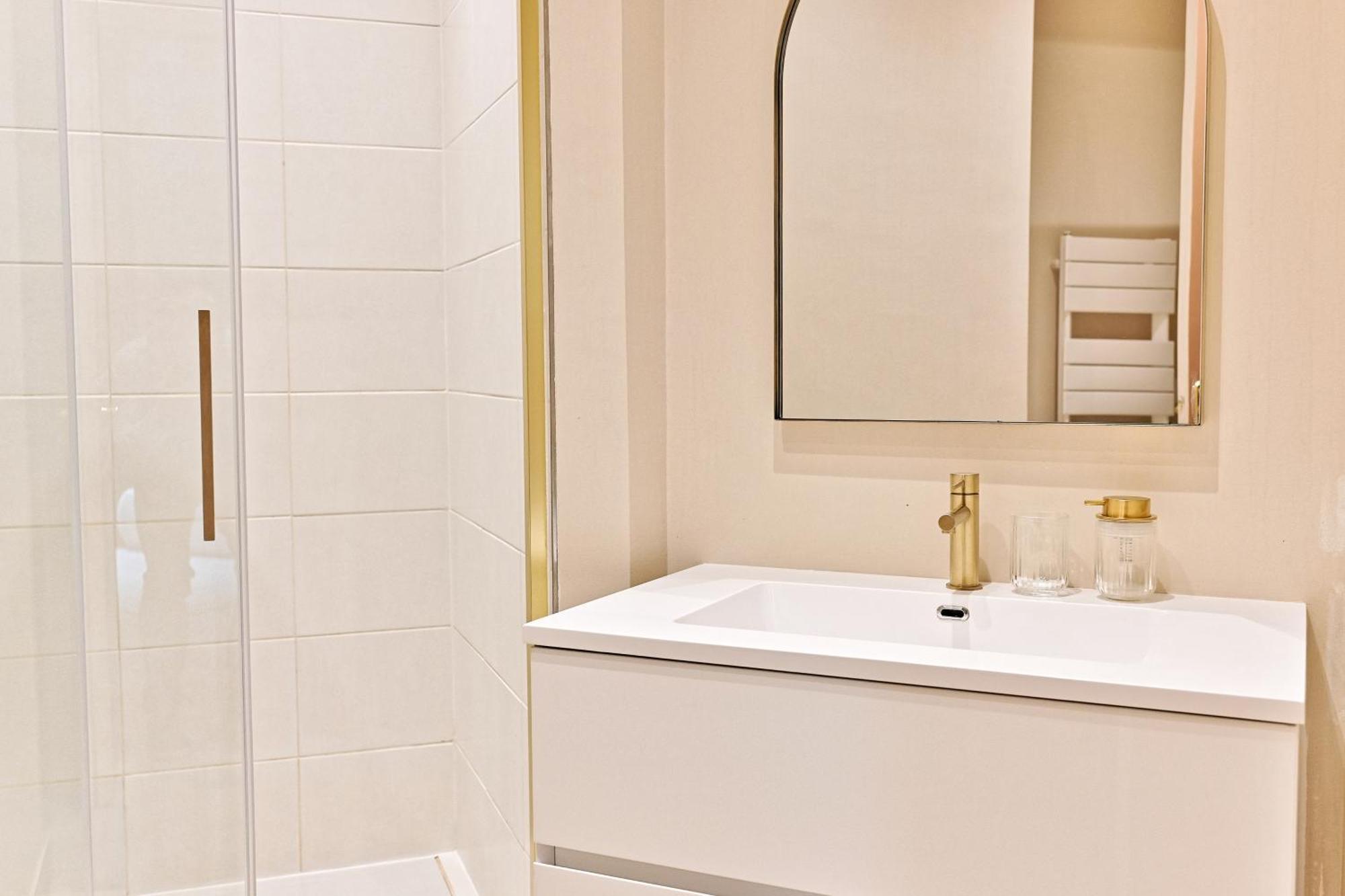 Moderne Et Climatise - Arc De Triomphe Apartment